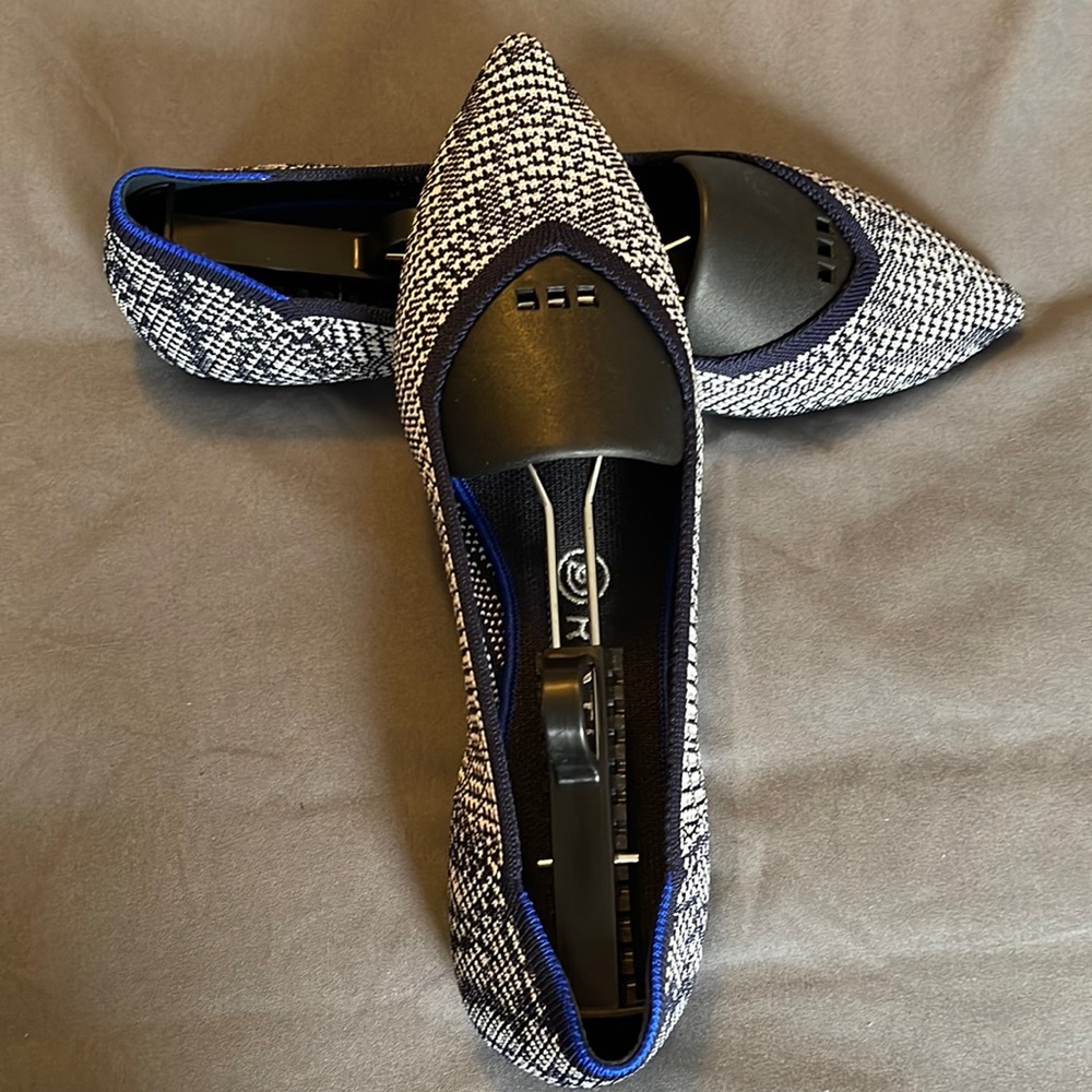 Rothys navy houndstooth points 10.5